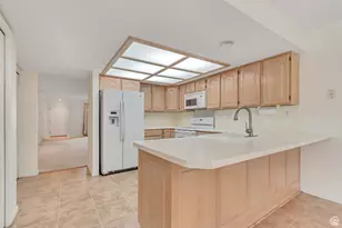 1456 W Cornerstone Dr, South Jordan, UT 84095 - Photo 9