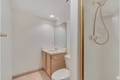 1456 W Cornerstone Dr, South Jordan, UT 84095 - Photo 25