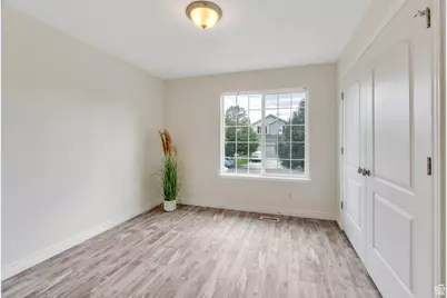 3701 E Gullane Rd, Eagle Mountain, UT 84005 - Photo 15