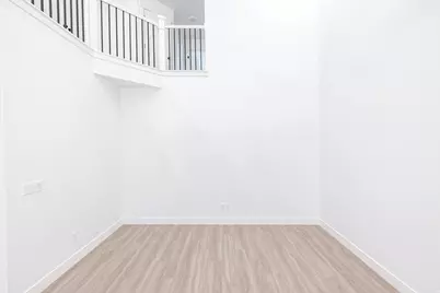 1455 W Skyline Dr #911, Saratoga Springs, UT 84045 - Photo 3