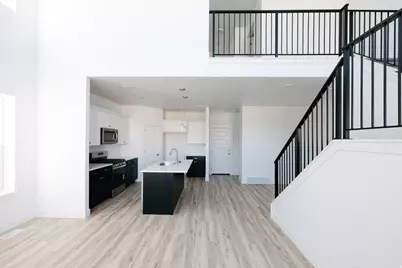 1451 W Skyline Dr #912, Saratoga Springs, UT 84045 - Photo 5