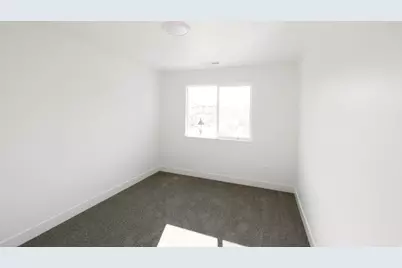 1451 W Skyline Dr #912, Saratoga Springs, UT 84045 - Photo 13