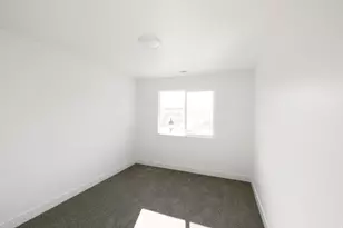 1451 W Skyline Dr, Saratoga Springs, UT 84045 - Photo 13