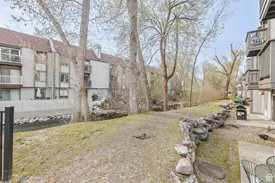 440 E Creekside Cir #D, Murray, UT 84107 - Photo 17