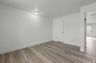 440 E Creekside Cir, Murray, UT 84107 - Photo 27