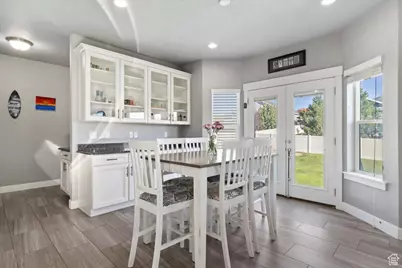 7464 W Hall Crossing Dr S, Herriman, UT 84096 - Photo 9