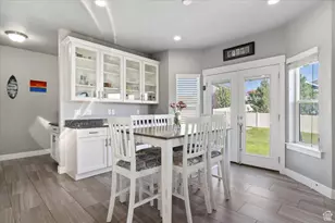 7464 W Hall Crossing Dr S, Herriman, UT 84096 - Photo 9