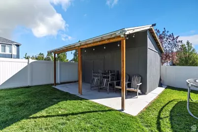 7464 W Hall Crossing Dr S, Herriman, UT 84096 - Photo 37