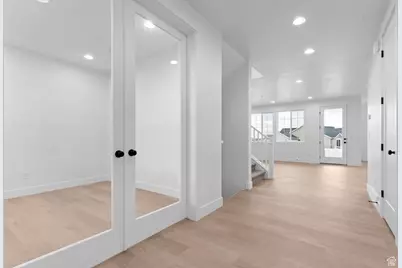 3186 W 2600 N, Clinton, UT 84015 - Photo 5