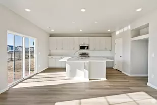 43 E Broadway Dr, Saratoga Springs, UT 84045 - Photo 9