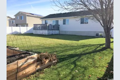 2164 W 2265 N, Clinton, UT 84015 - Photo 19