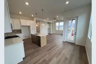 896 W Huntington River Dr S #102, Springville, UT 84663 - Photo 5