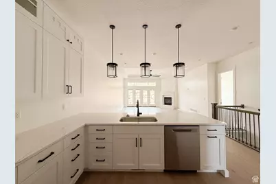 4306 N Cortona Ln #312, Lehi, UT 84048 - Photo 9