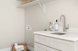 796 Ridge View Dr, Salem, UT 84653 - Photo 15