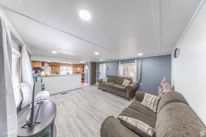 4375 Weber River Dr #123, Riverdale, UT 84405 - Photo 5