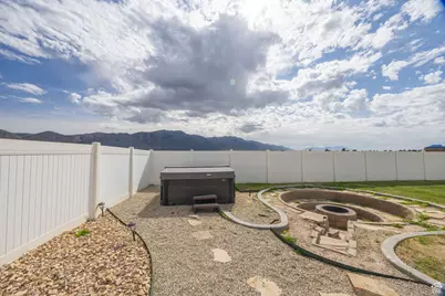 408 N 775 E, Tremonton, UT 84337 - Photo 35