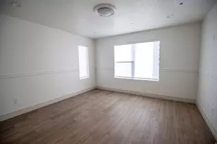 443 W 400 N, Salt Lake City, UT 84103 - Photo 9