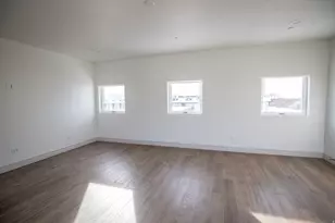 443 W 400 N, Salt Lake City, UT 84103 - Photo 15