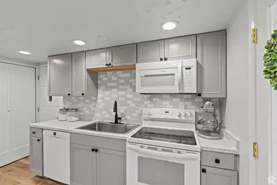 162 S 3rd St E, Preston, ID 83263 - Photo 25