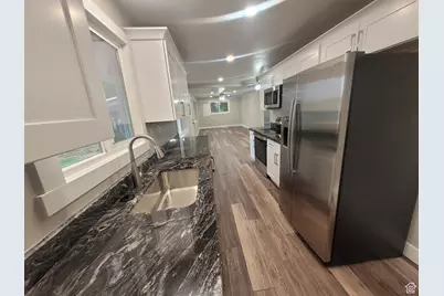 55 N 200 E, Wellington, UT 84542 - Photo 7