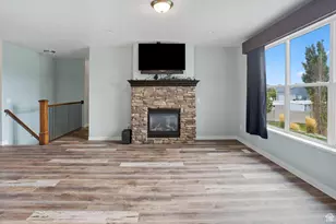1302 N 2450 W, Lehi, UT 84043 - Photo 5