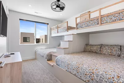 740 W Olympic Ln, Saint George, UT 84790 - Photo 27