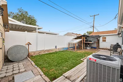 4824 S 4520 W, Kearns, UT 84118 - Photo 17