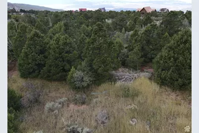 2102 S High Cedar View Dr, Cedar City, UT 84720 - Photo 15