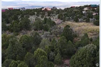 2102 S High Cedar View Dr, Cedar City, UT 84720 - Photo 21