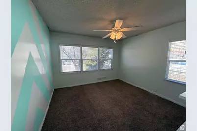 73 Garden St, Helper, UT 84526 - Photo 23