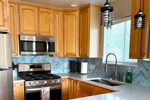 2712 E 7115 S, Cottonwood Heights, UT 84121 - Photo 5