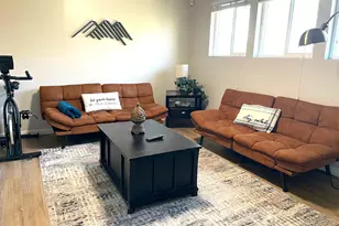 2712 E 7115 S, Cottonwood Heights, UT 84121 - Photo 17