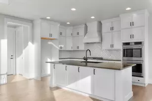 3033 W 2600 N, Clinton, UT 84015 - Photo 13