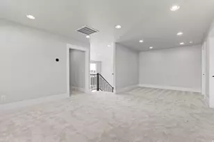 3033 W 2600 N, Clinton, UT 84015 - Photo 27