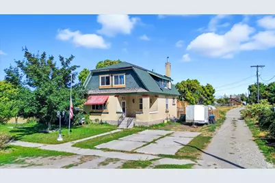 347 W Center, Smithfield, UT 84335 - Photo 1