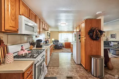1187 E Del Rio St #E003, Salt Lake City, UT 84117 - Photo 13