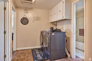 1187 E Del Rio St, Salt Lake City, UT 84117 - Photo 9