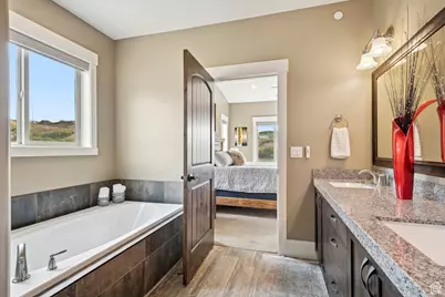 1754 E Longview Dr, Hideout, UT 84036 - Photo 17