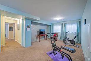 2658 W Scarsdale Ct, Taylorsville, UT 84129 - Photo 25