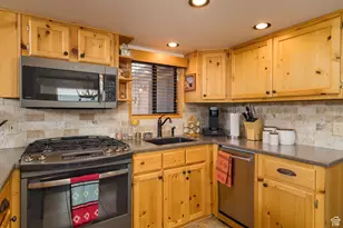 10 Pioneer Dr, Moab, UT 84532 - Photo 13