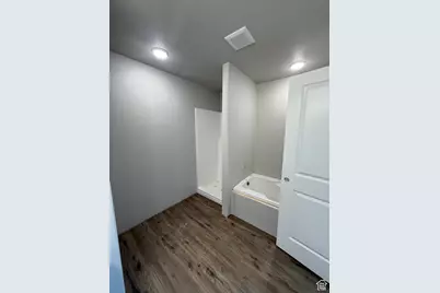 2397 E Marigold Dr #519, Eagle Mountain, UT 84005 - Photo 9