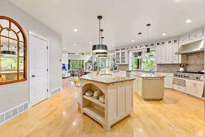 9481 N 3830 W, Cedar Hills, UT 84062 - Photo 17