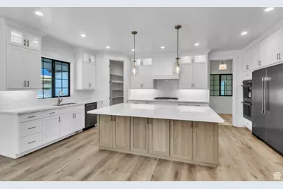 318 E Mapleton Estates Dr, Mapleton, UT 84664 - Photo 17