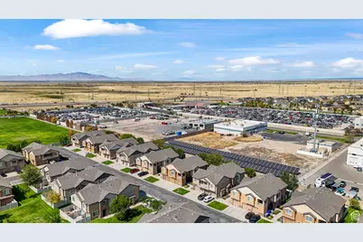 1022 W Allington Dr N, North Salt Lake, UT 84054 - Photo 17