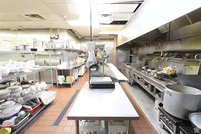 1783 W Carriage S, Taylorsville, UT 84129 - Photo 9