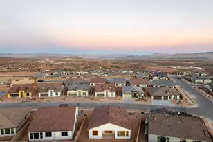 1563 N Ascent St N, Washington, UT 84780 - Photo 3