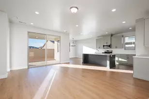 1563 N Ascent St N, Washington, UT 84780 - Photo 5