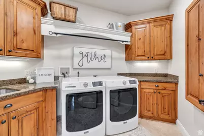 11886 N Harvest Moon Ln W, Highland, UT 84003 - Photo 15