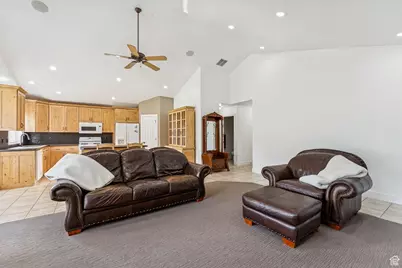 3994 N New Ln, Oakley, UT 84055 - Photo 25