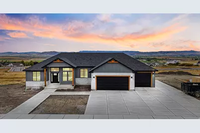 667 N Cherry Creek Pkwy #23, Richmond, UT 84333 - Photo 1